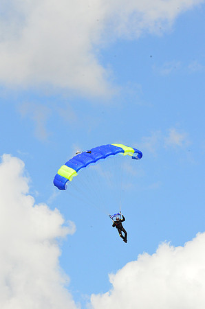 111022-JBR-380