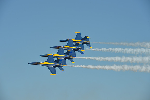 121028-JR-098