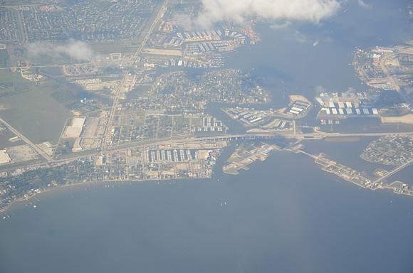 111022-JBR-074