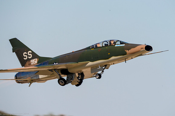 141101-JBR-3764