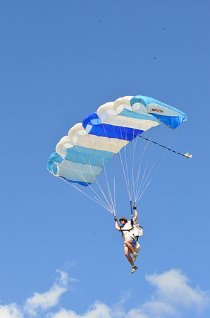 111022-JBR-391